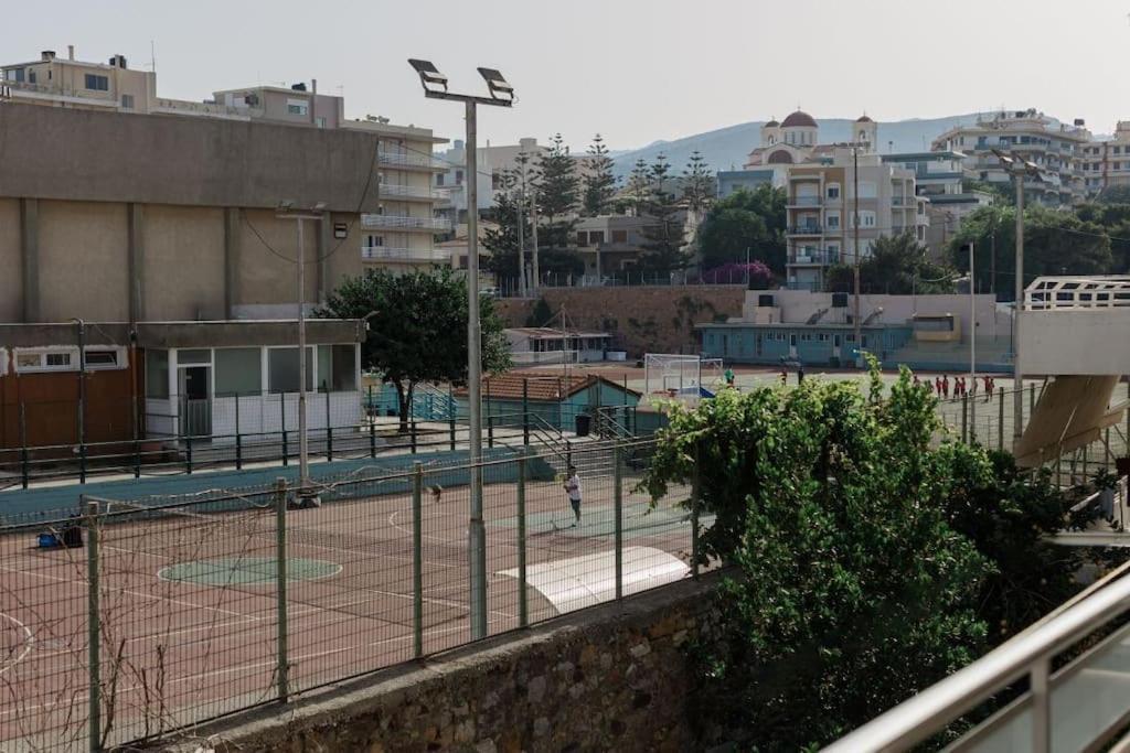 Ναυτικός Όμιλος Nautical Club Appartement Chios Town Buitenkant foto